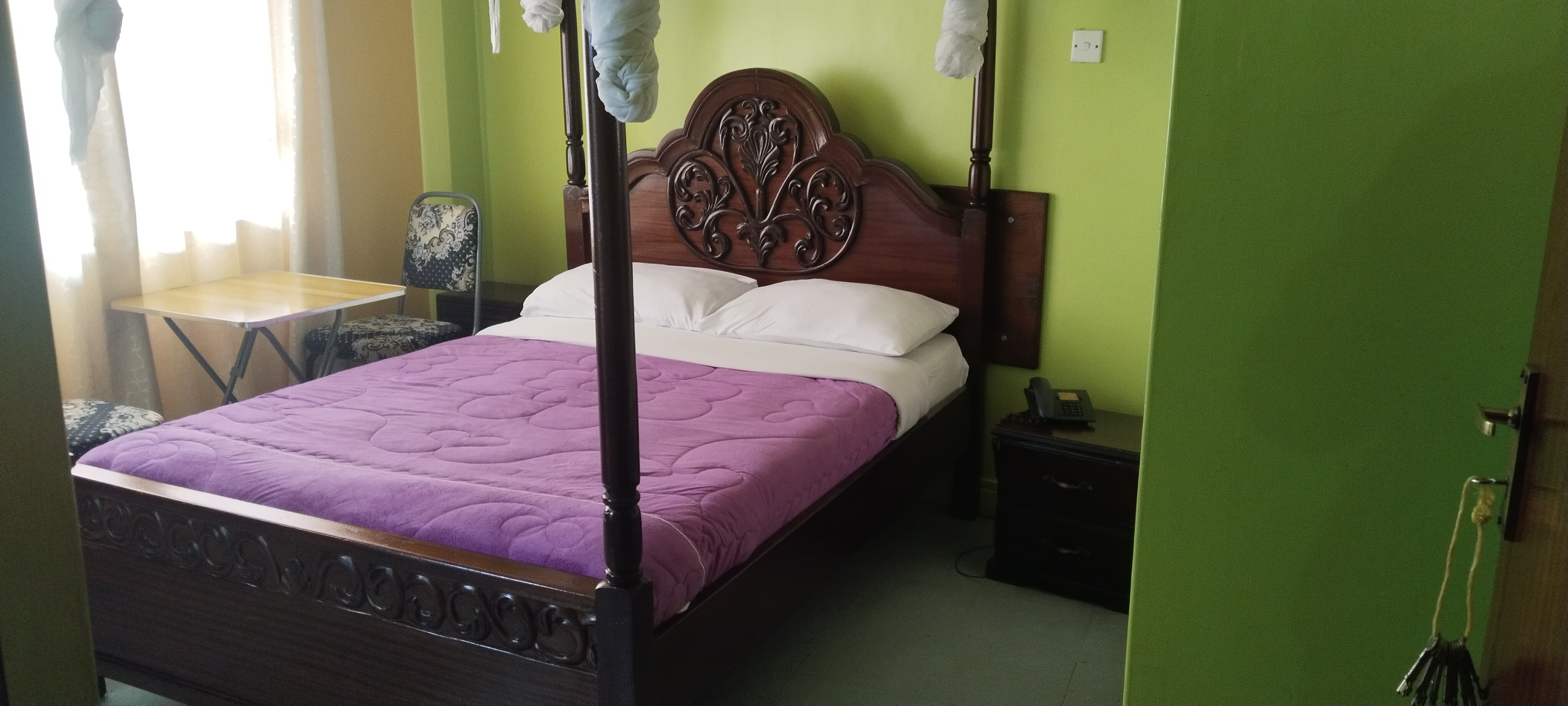 Deluxe Room - Main View